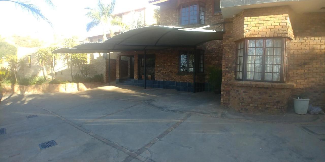 Grace Place Bnb Pretoria Bed & Breakfast Bagian luar foto