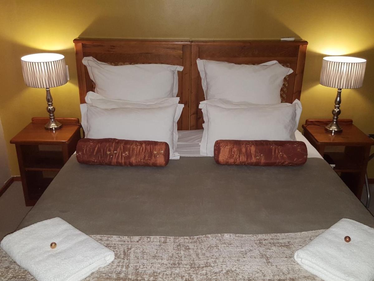 Grace Place Bnb Pretoria Bed & Breakfast Bagian luar foto