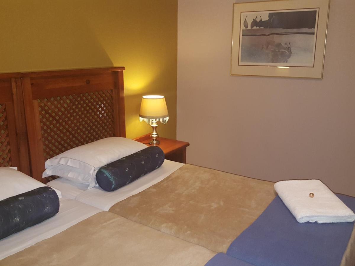 Grace Place Bnb Pretoria Bed & Breakfast Bagian luar foto